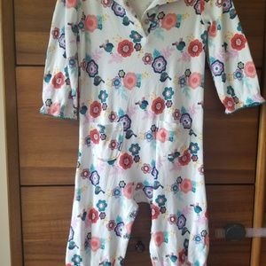 Gymboree One Pieces - Gymboree Floral Print Long Sleeve Jumpsuit Gymboree One Pieces - Gymboree Floral Print Long Sleeve Jumpsuit